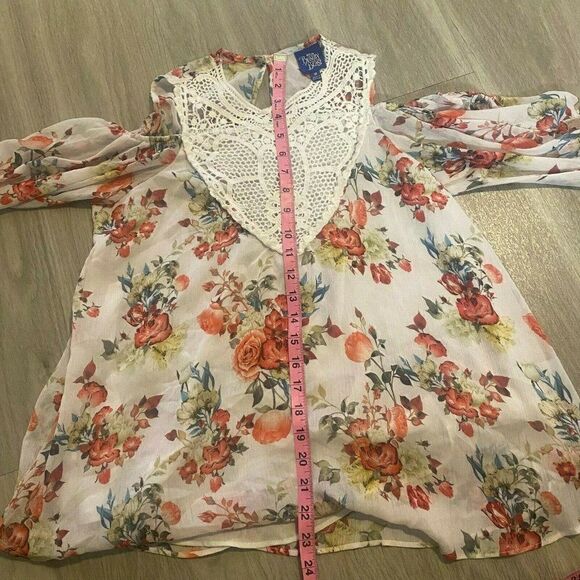 Disney Beauty And The Beast Womens Multicolor Floral Long Sleeve Blouse Top Sz M - Picture 4 of 7